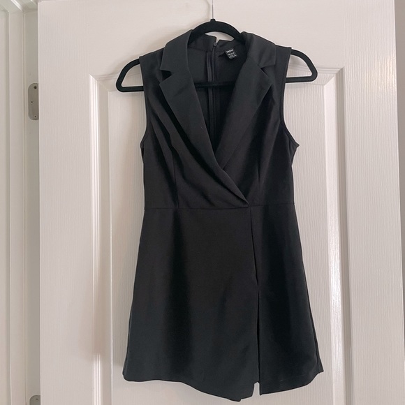 SHEIN Black Notch Collar Blazer Skort Romper - Picture 5 of 7